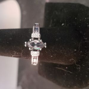 Women sterling silver ring